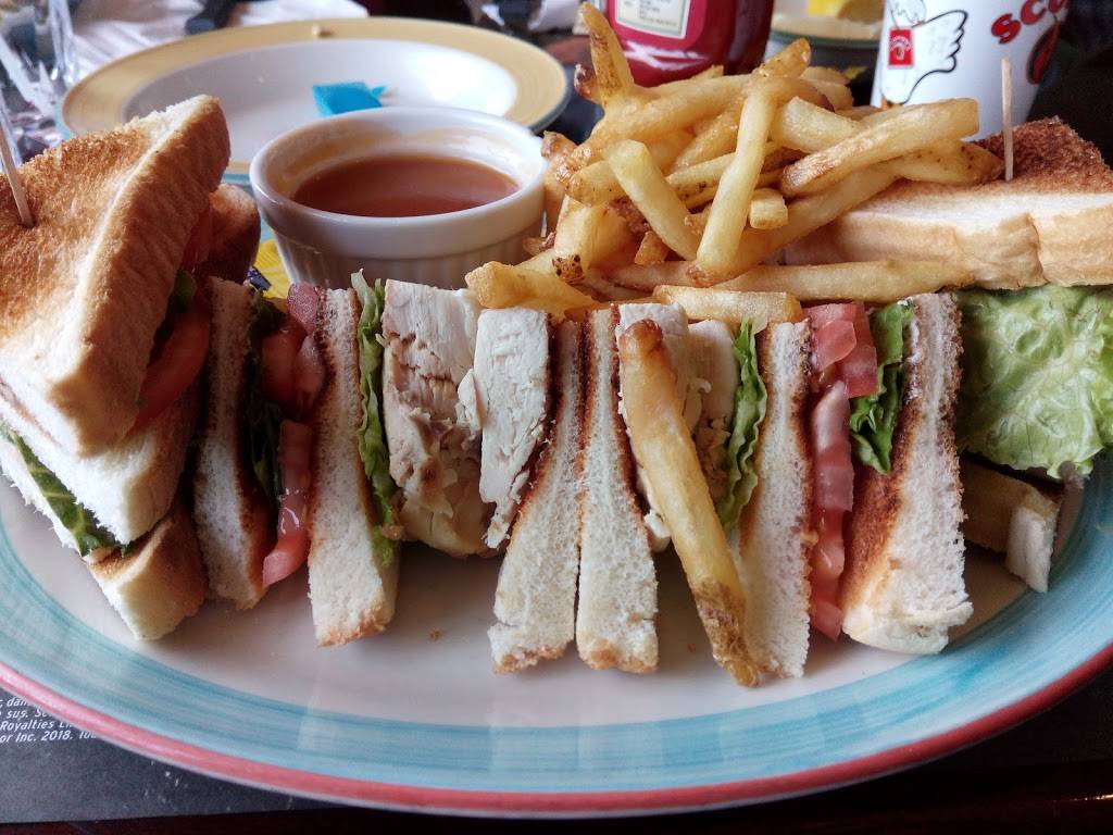 Rôtisserie Scores | restaurant | 1135 Boulevard des Laurentides, Laval, QC H7M 2X9, Canada | 4506295144 OR +1 450-629-5144