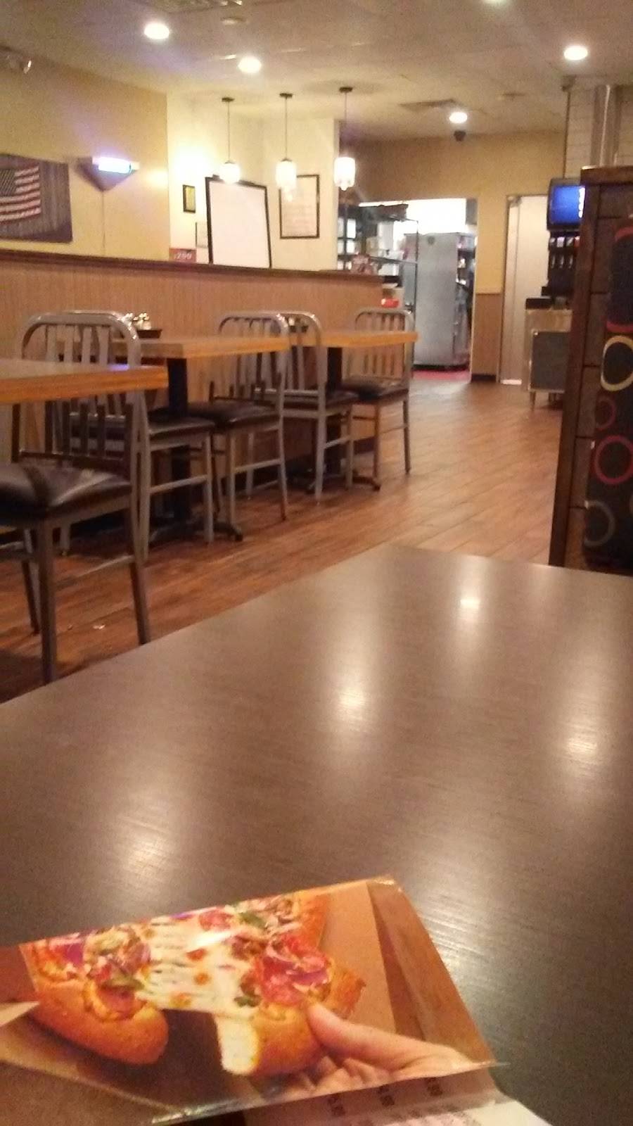 Pizza Hut | meal takeaway | 405 A Peacock St, Ahoskie, NC 27910, USA | 2523326000 OR +1 252-332-6000