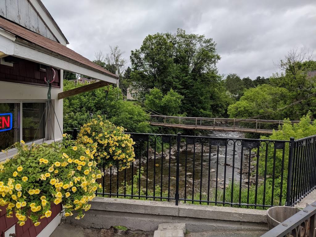 Village Restaurant | restaurant | 74 S Main St, Hardwick, VT 05843, USA | 8024725701 OR +1 802-472-5701
