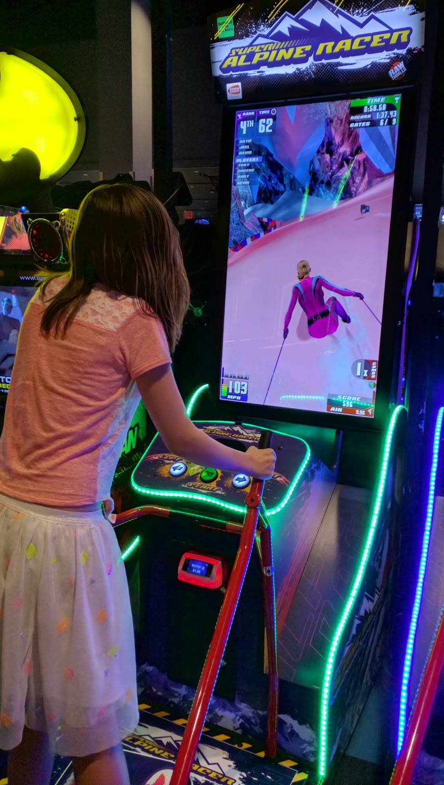 Main Event Indianapolis | restaurant | 4016 E 82nd St, Indianapolis, IN 46250, USA | 3176357777 OR +1 317-635-7777