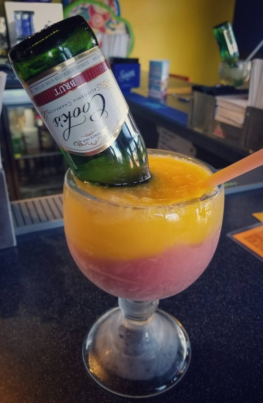 Fuzzys Taco Shop | restaurant | 7592 S University Blvd, Centennial, CO 80122, USA | 3037708226 OR +1 303-770-8226