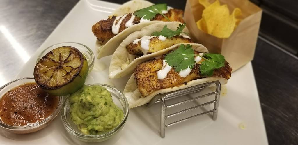 Del Friscos Grille | restaurant | 772 Spectrum Center Dr, Irvine, CA 92618, USA | 9493410376 OR +1 949-341-0376