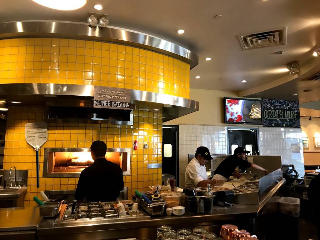 California Pizza Kitchen at Willowbrook | restaurant | 1400 Willowbrook Mall, Spc. 1415 Willowbrook, Wayne, NJ 07470, USA | 9738379501 OR +1 973-837-9501