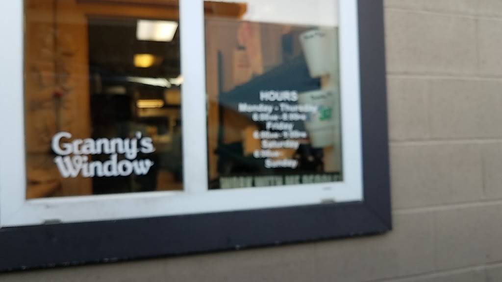 Big Johns Treat Shoppe | restaurant | 120 Williams Way SW, Calhoun, GA 30701, USA | 7066296255 OR +1 706-629-6255