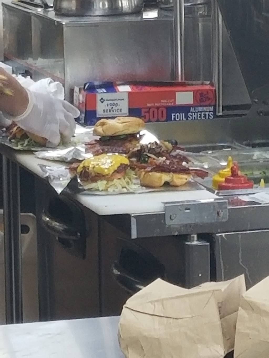 Island Burgers & Bites | restaurant | 111 Carl Winner Dr, Carolina Beach, NC 28428, USA | 9104586217 OR +1 910-458-6217