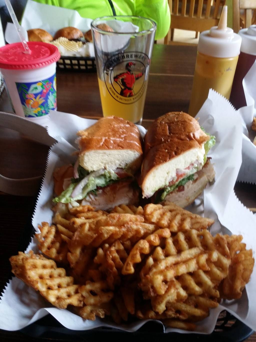 Atwater Brewery & Tap House | restaurant | 237 Jos Campau, Detroit, MI 48207, USA | 3138779205 OR +1 313-877-9205