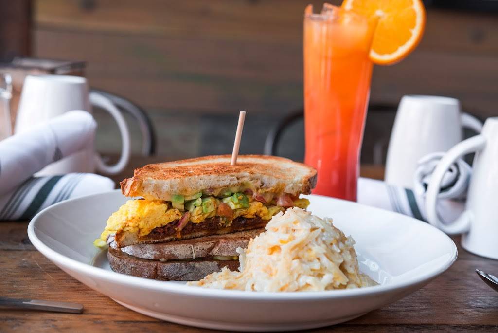 Hutch American Kitchen + Bar | cafe | 1477 W Winnemac Ave, Chicago, IL 60640, USA | 7736724900 OR +1 773-672-4900