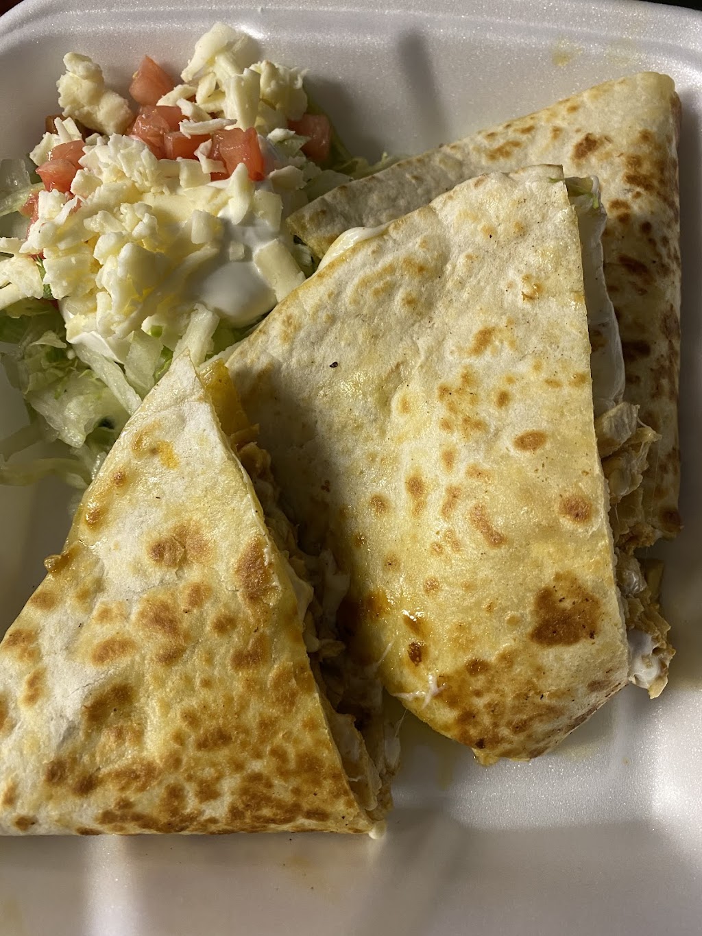 Los Tres Hermanos Mexican Food | restaurant | 705 Ferry St, Adel, IA 50003, USA | 5153439713 OR +1 515-343-9713