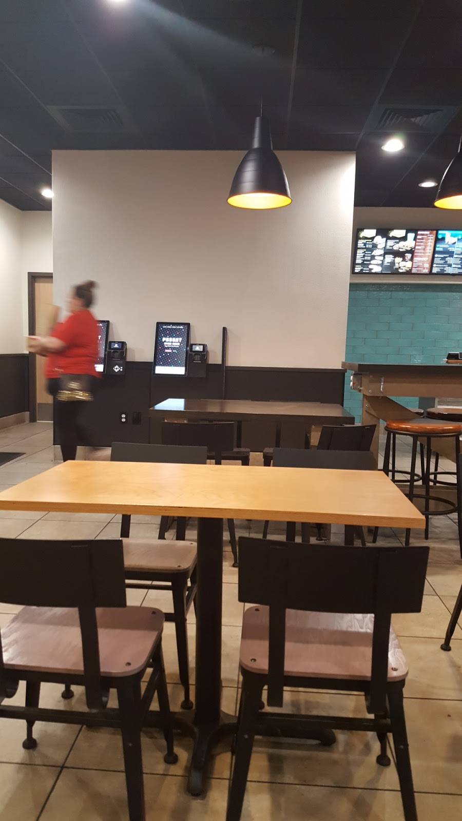 Taco Bell | meal takeaway | 1860 N 75th Ave, Phoenix, AZ 85035, USA | 6238494164 OR +1 623-849-4164