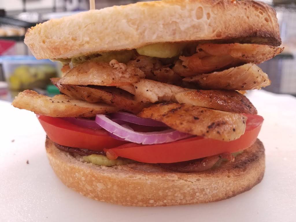 Holly Cafe | restaurant | 204 S Saginaw St, Holly, MI 48442, USA | 2483825307 OR +1 248-382-5307