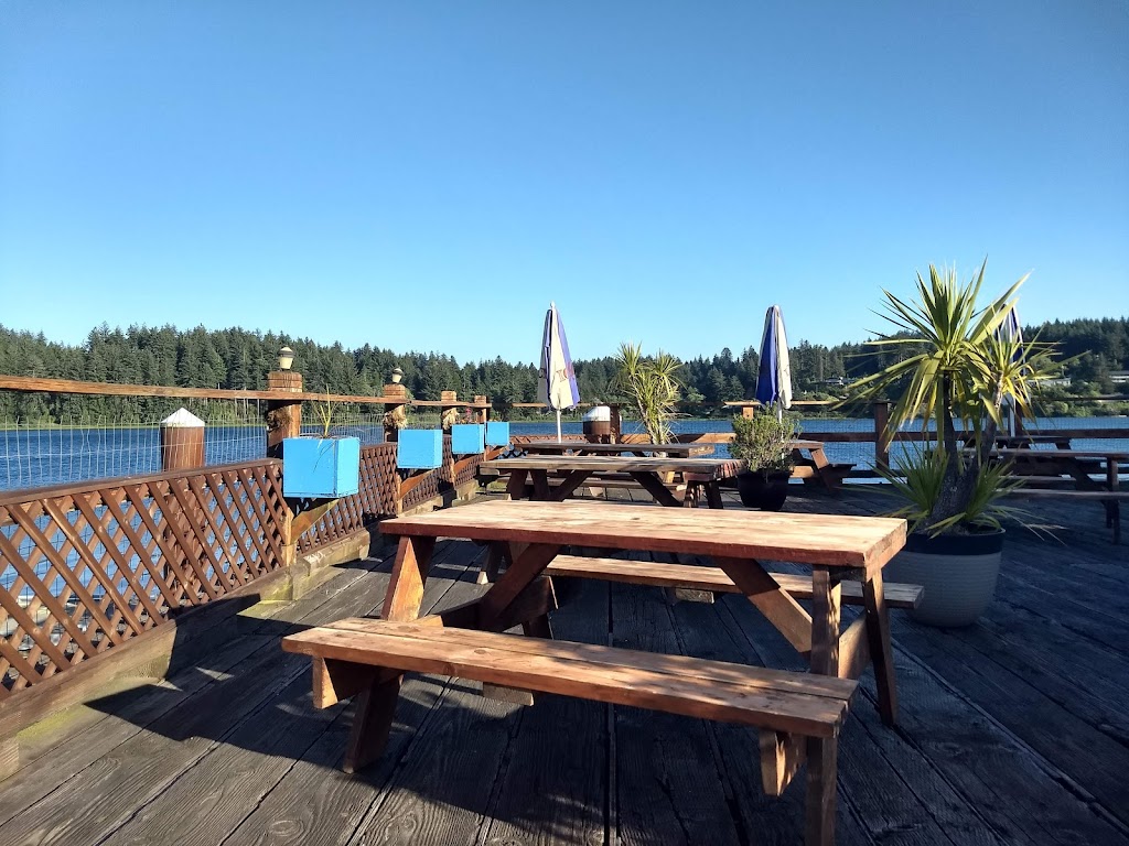 International C-food Market Restaurant | restaurant | 1498 Bay St, Florence, OR 97439, USA | 5419979646 OR +1 541-997-9646