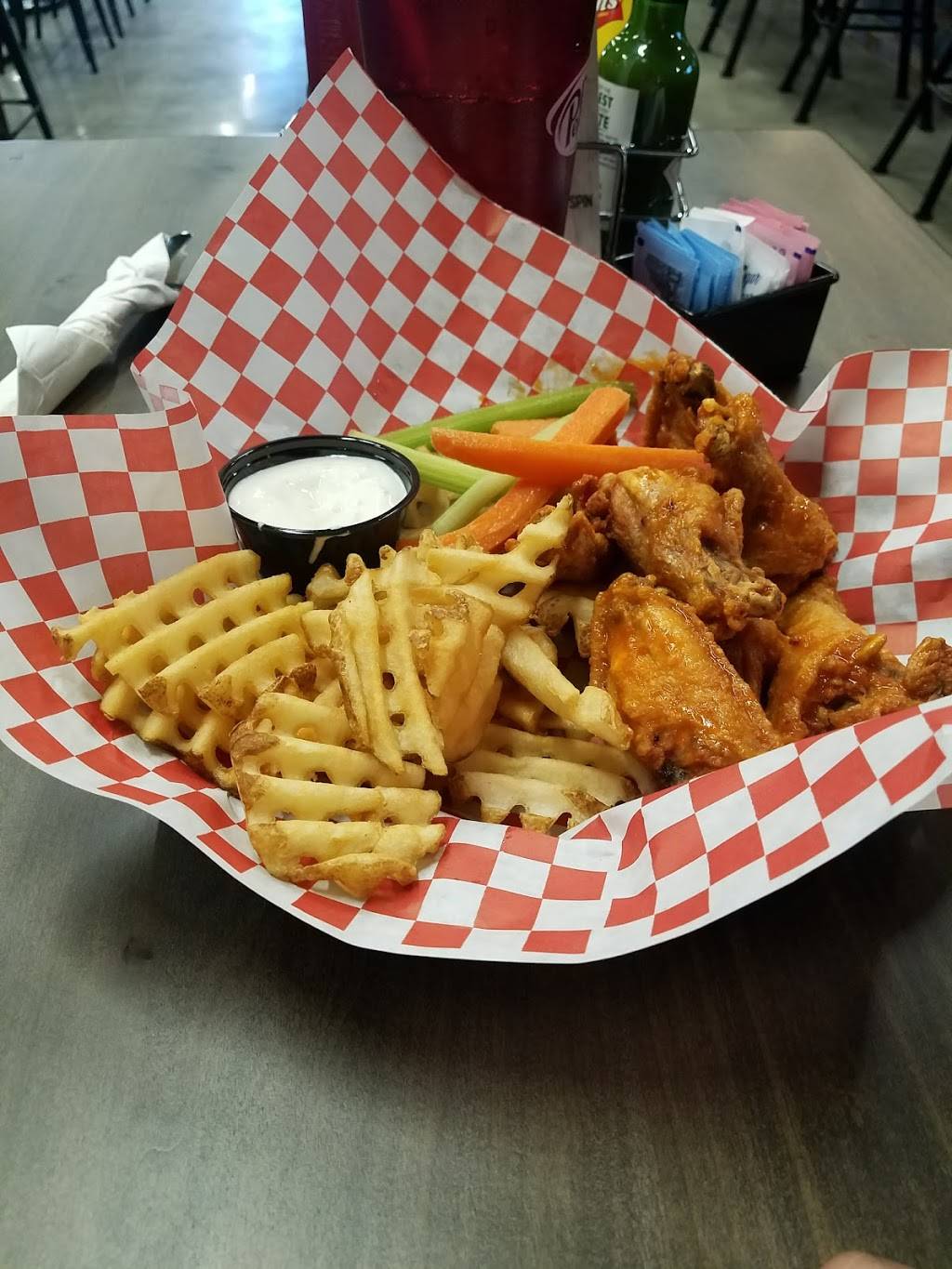 Recharge Bar & Grill | restaurant | 795 NV-439, Sparks, NV 89434, USA | 7755056774 OR +1 775-505-6774