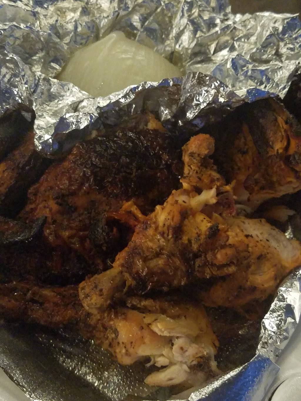 El Rey Del Carbon | restaurant | 11755 Potranco Rd, San Antonio, TX 78253, USA | 2104099596 OR +1 210-409-9596