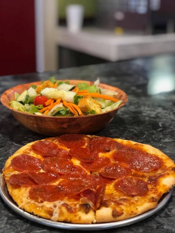 Huey Ps Pizzeria and Daiquiris | meal delivery | 7801 E St Bernard Hwy ste a, Violet, LA 70092, USA | 5043022444 OR +1 504-302-2444