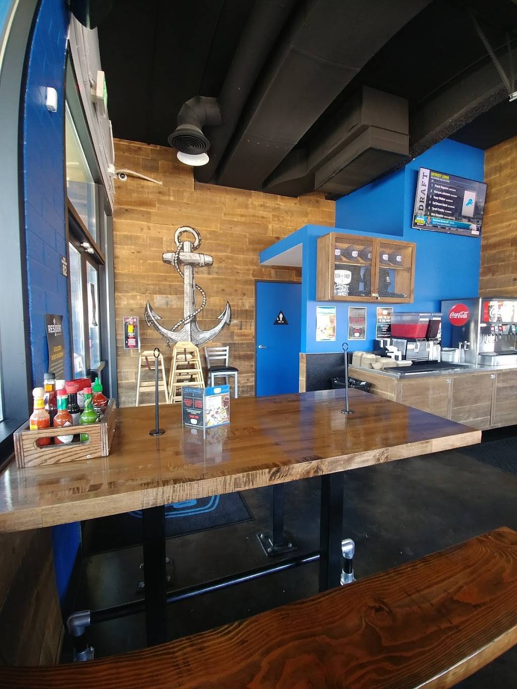 Point Loma Fish Shop | restaurant | 1110 Rosecrans St ste 100, San Diego, CA 92106, USA | 6197567778 OR +1 619-756-7778