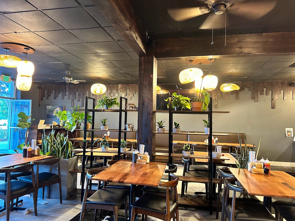 LeQuy | restaurant | 3906 Middlefield Rd, Palo Alto, CA 94306, USA | 6505613406 OR +1 650-561-3406