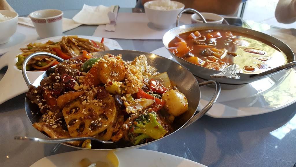 Hunan Bar & Restaurant | restaurant | 207 D St, Davis, CA 95616, USA | 5307535174 OR +1 530-753-5174