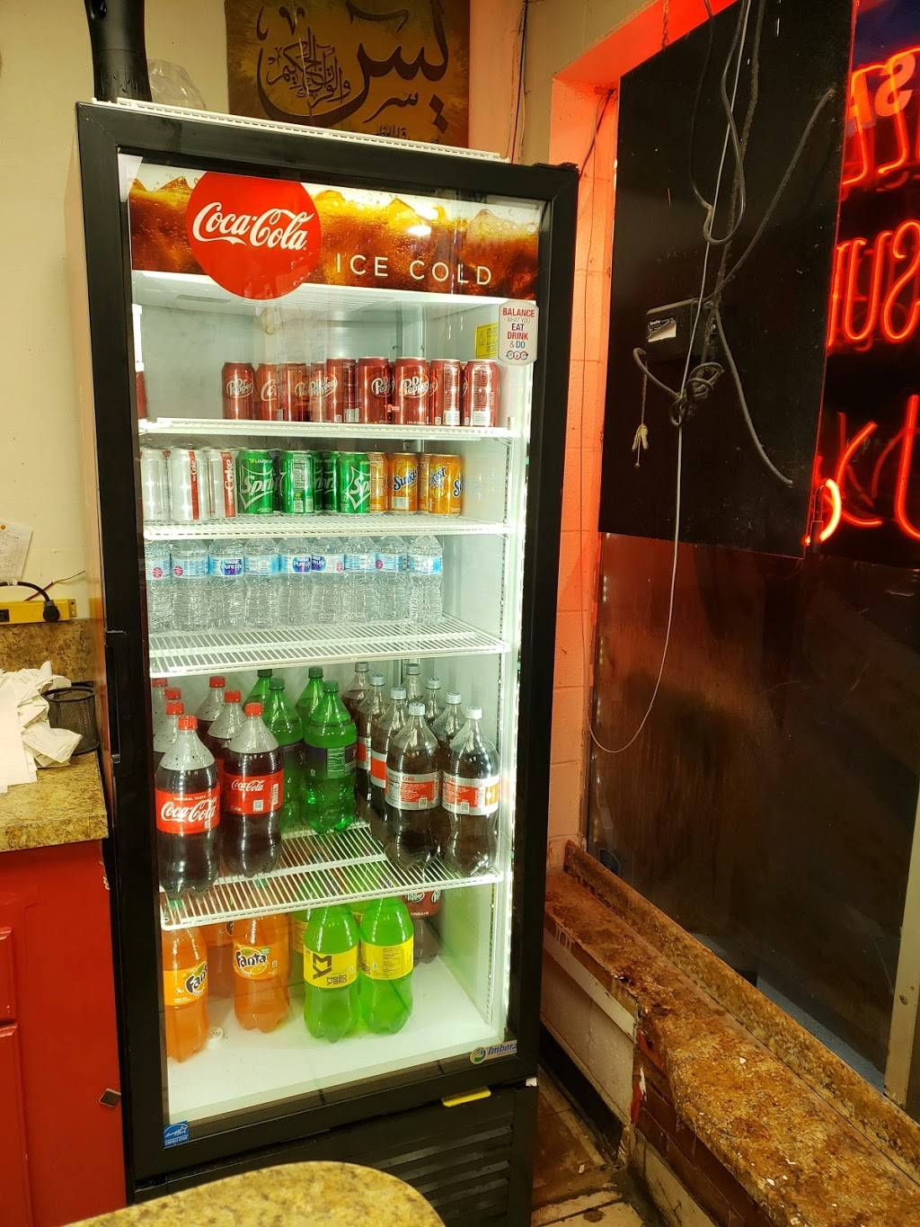 Mr Cheese Pizza | restaurant | 25532 Ford Rd, Dearborn Heights, MI 48127, USA | 3135621111 OR +1 313-562-1111