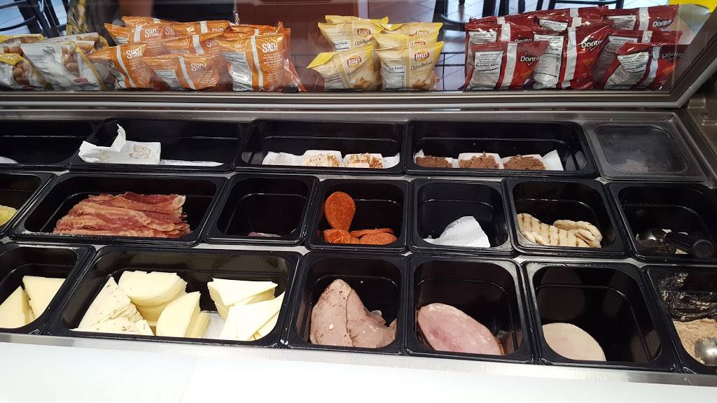 Subway | restaurant | 10945 George Mason Cir, Manassas, VA 20110, USA | 5713795108 OR +1 571-379-5108