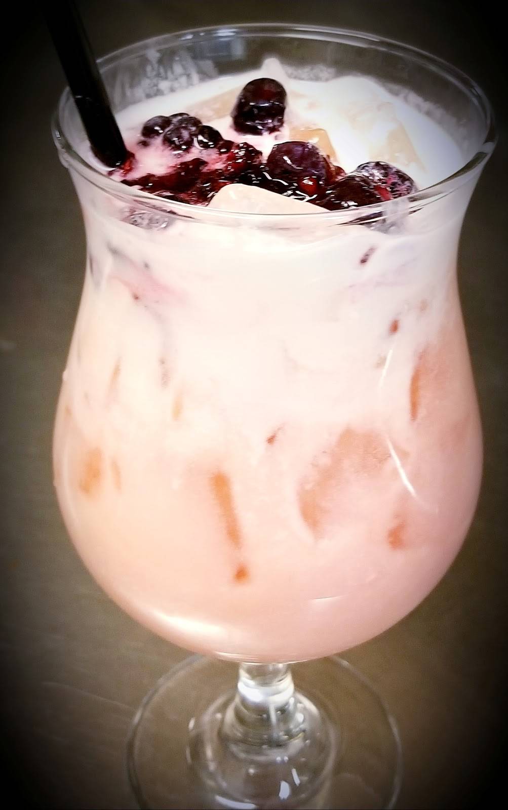 Tippy Canoes | restaurant | 1020 N Cascade St, Osceola, WI 54020, USA | 7152944777 OR +1 715-294-4777