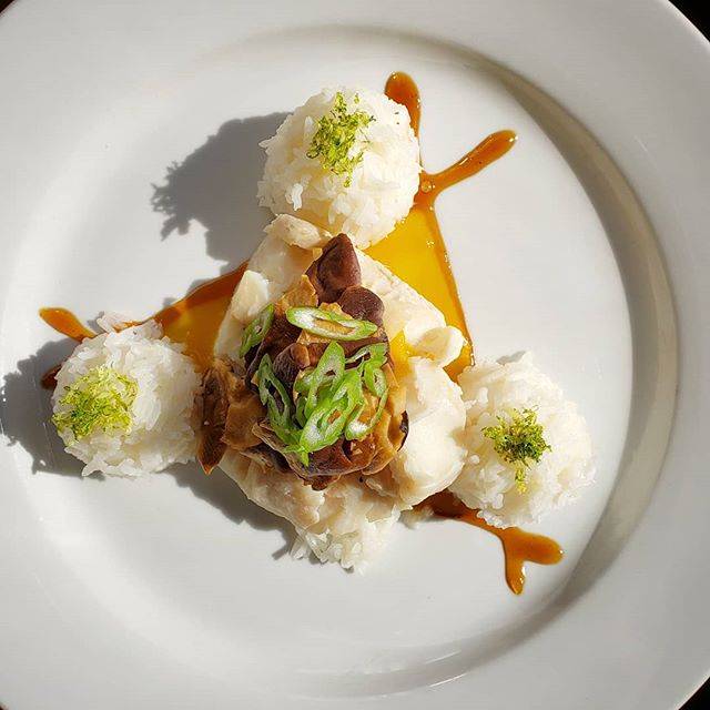 FLUX Restaurant and Bar | restaurant | 12 Main St, Lisbon, ME 04252, USA | 2074074109 OR +1 207-407-4109