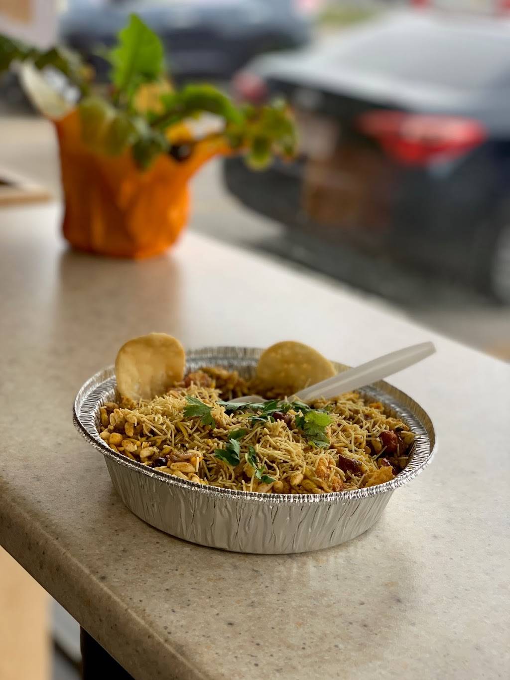 Mumbai Express | restaurant | 1878 Kennedy Rd, Scarborough, ON M1P 2L8, Canada | 6473447377 OR +1 647-344-7377