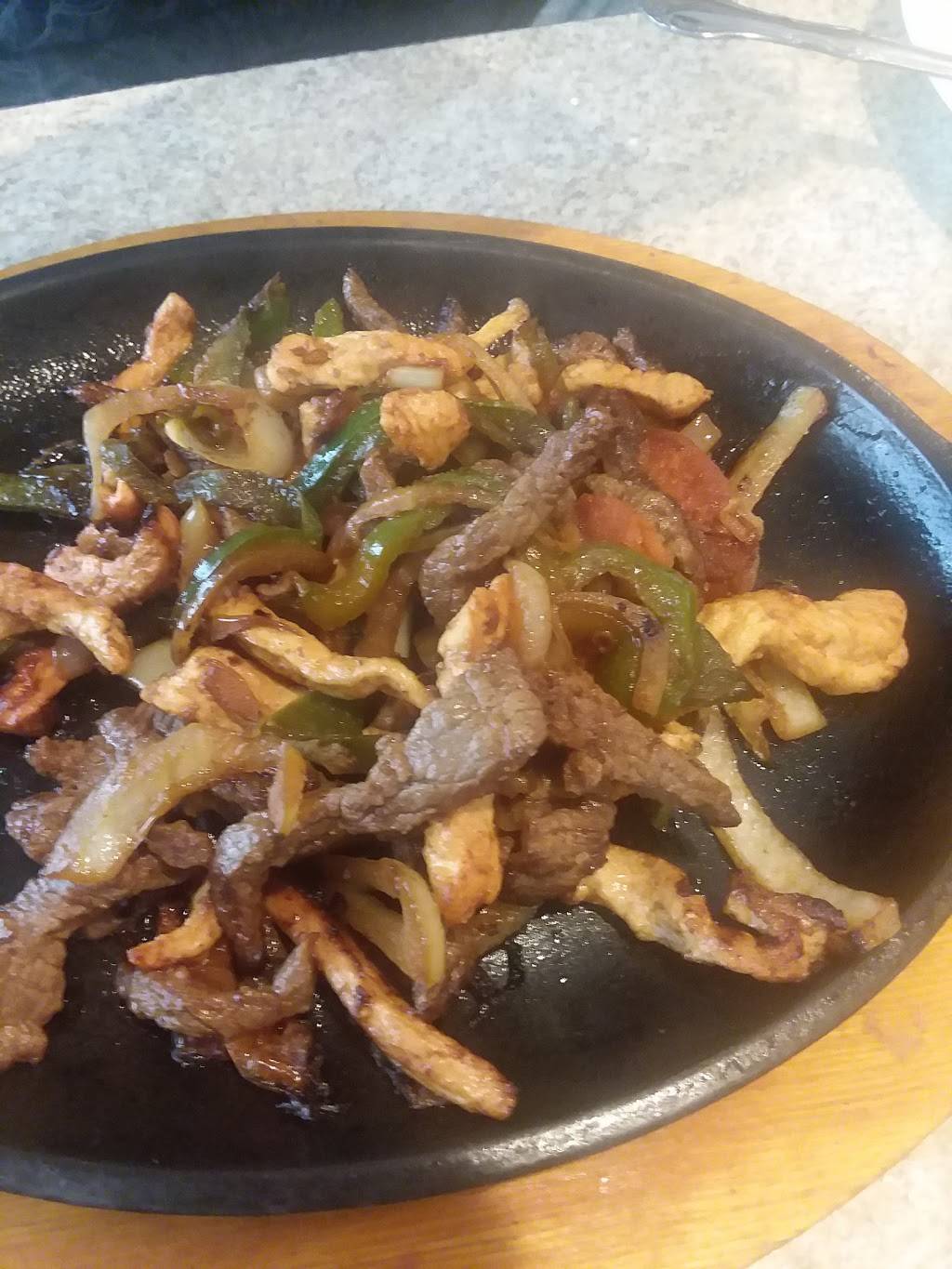 El Patron Mexican Grill | restaurant | 1504 W Stone Dr, Kingsport, TN 37660, USA | 4237652808 OR +1 423-765-2808