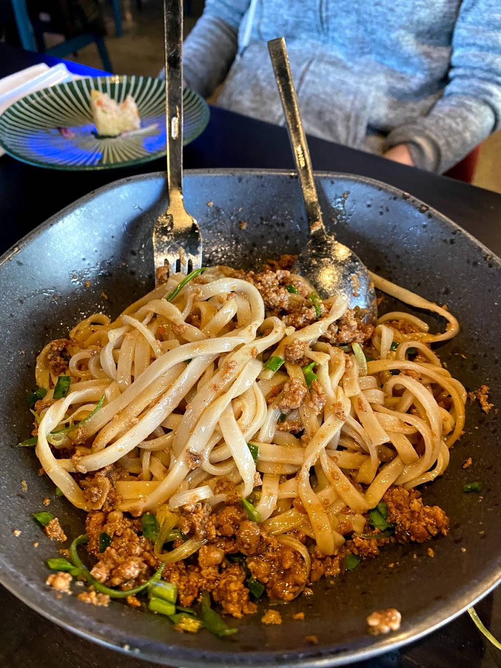 Dumpling Time at Thrive City | restaurant | 191 Warriors Way Suite 101, San Francisco, CA 94158, USA | 2099126500 OR +1 209-912-6500