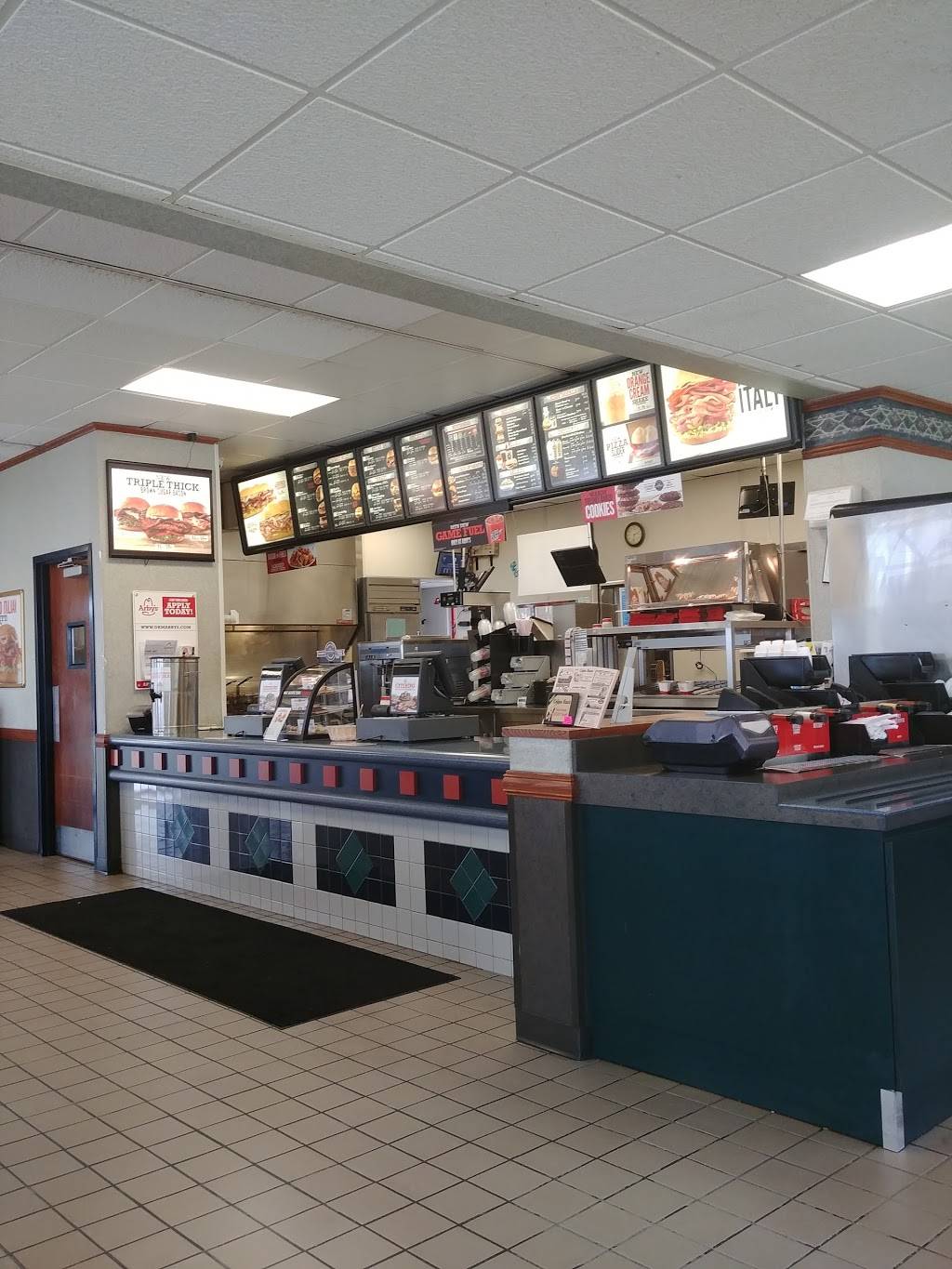 Arbys | restaurant | 1593 W Mason St, Green Bay, WI 54303, USA | 9204993451 OR +1 920-499-3451
