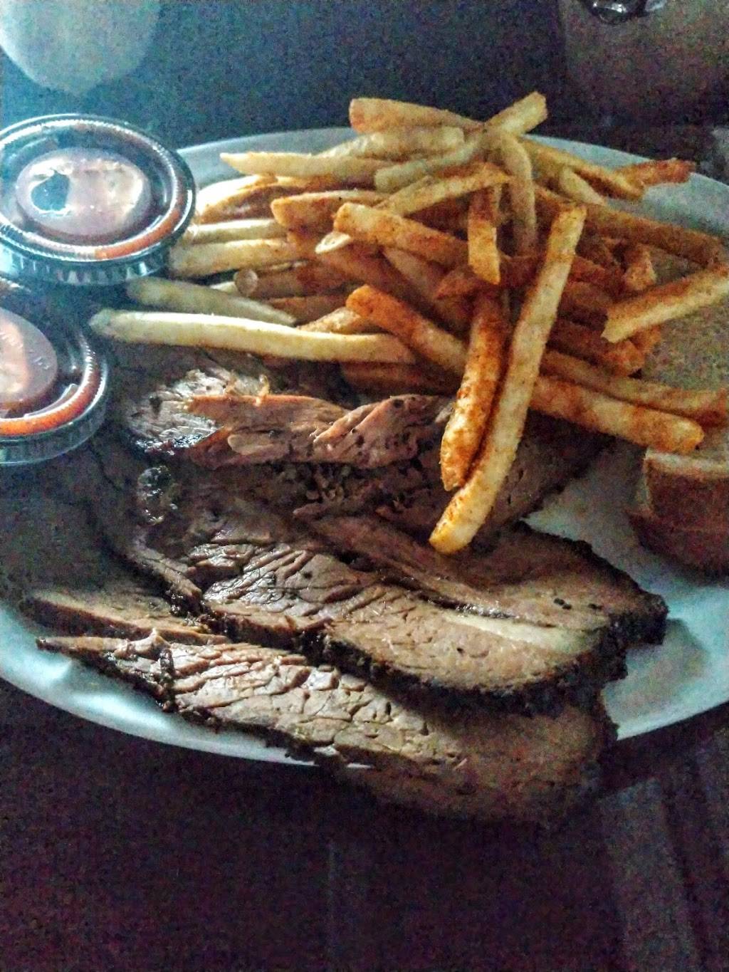 Route 67 Saloon | restaurant | 191 Lincoln St, Elkhart Lake, WI 53020, USA | 9208764900 OR +1 920-876-4900