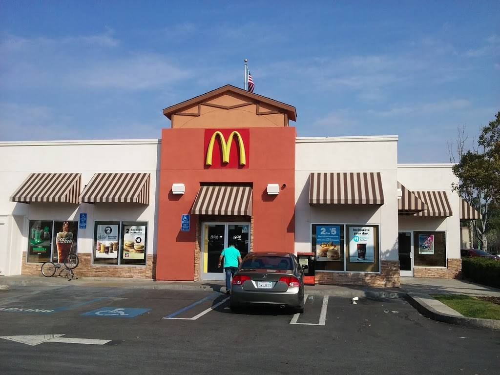 McDonalds | cafe | 5410 Stockdale Hwy, Bakersfield, CA 93309, USA | 6613252263 OR +1 661-325-2263