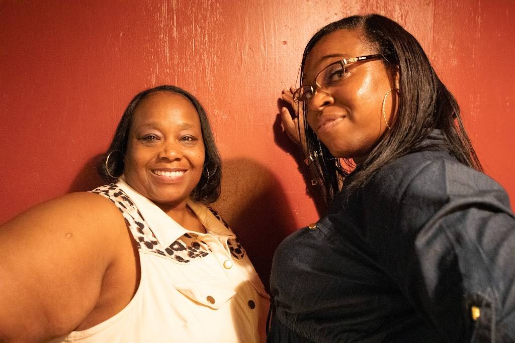 SUITE 3B Restaurant Bar And Grill | restaurant | 940 S Haskell Ave, Dallas, TX 75223, USA | 4693589860 OR +1 469-358-9860