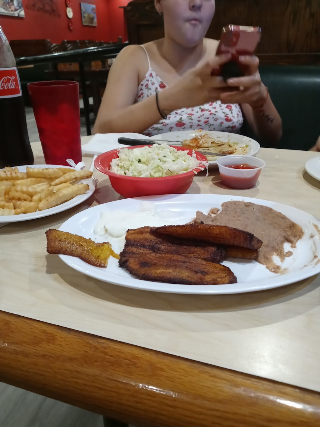 Esmeraldas Cafe | restaurant | 1000 E Charleston Blvd # 101, Las Vegas, NV 89104, USA | 7023881404 OR +1 702-388-1404