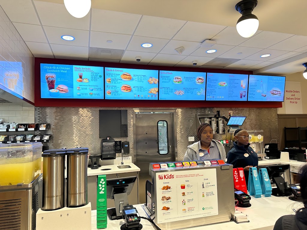 Chick-fil-A | restaurant | 2650 Penrose Ave, Philadelphia, PA 19145, USA | 6108711588 OR +1 610-871-1588
