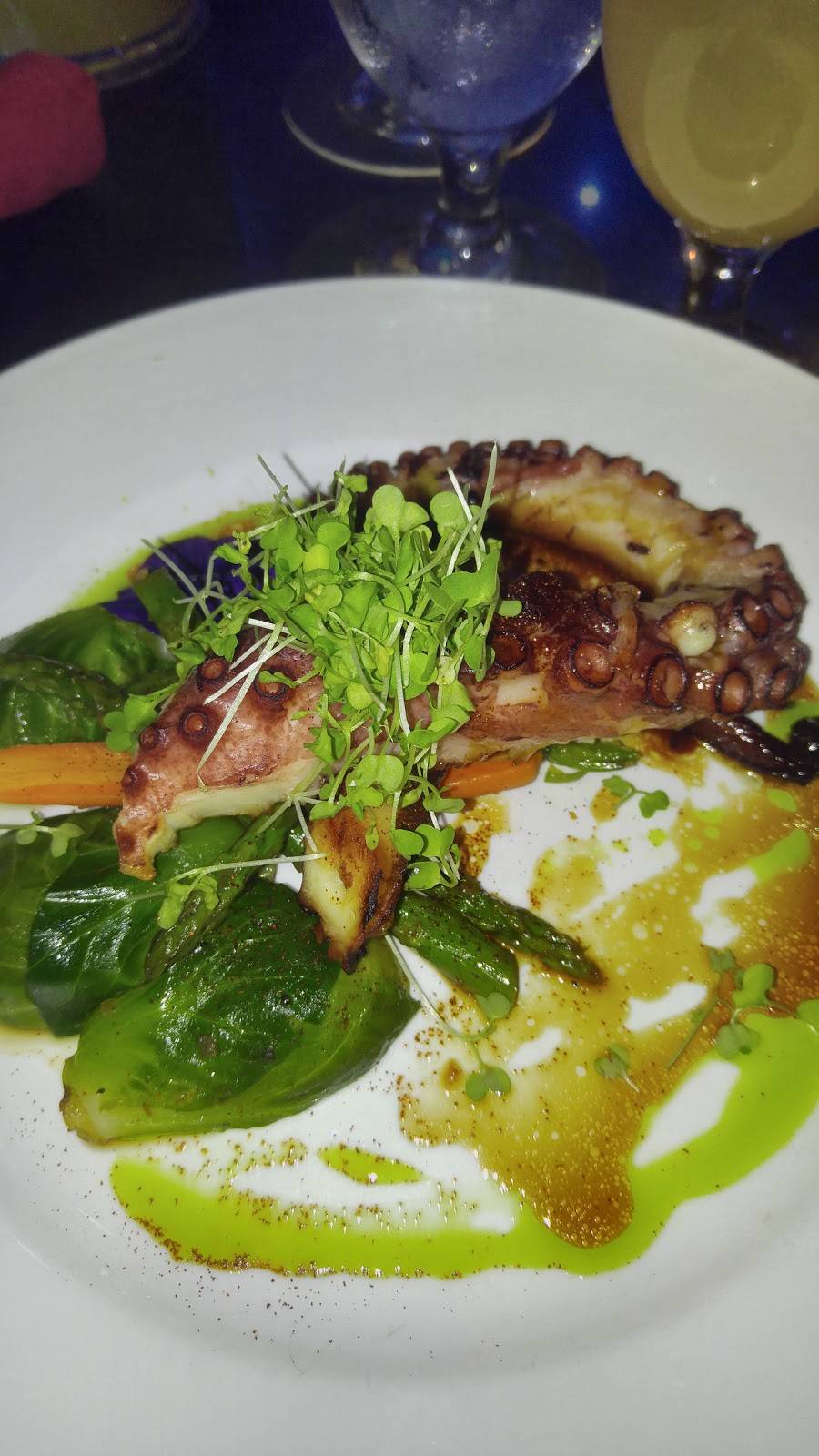 Mamasushi | restaurant | 237 Dyckman St, New York, NY 10034, USA | 2125672450 OR +1 212-567-2450