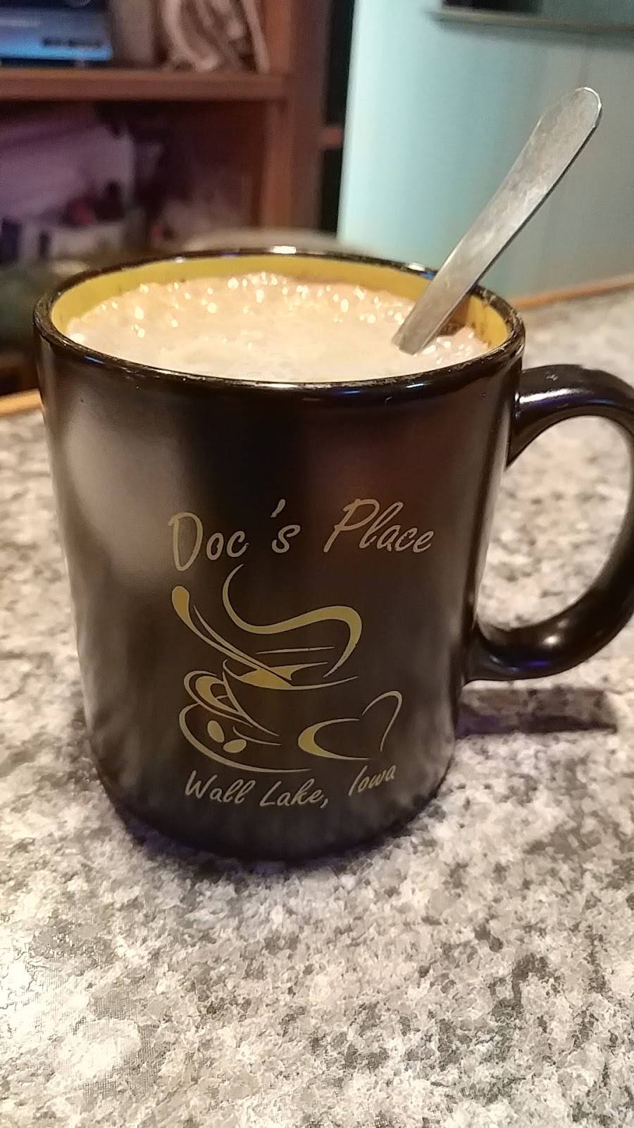 Docs Place | restaurant | 111 Main St, Wall Lake, IA 51466, USA | 7126642050 OR +1 712-664-2050