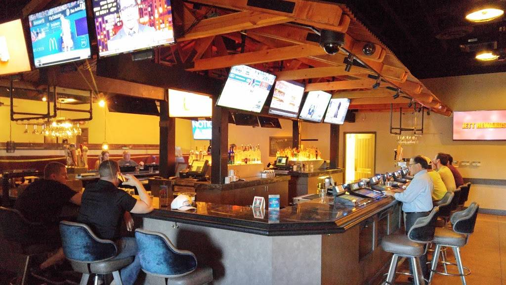 Off the Strip | restaurant | 9837 W Tropicana Ave, Las Vegas, NV 89147, USA | 7028763080 OR +1 702-876-3080