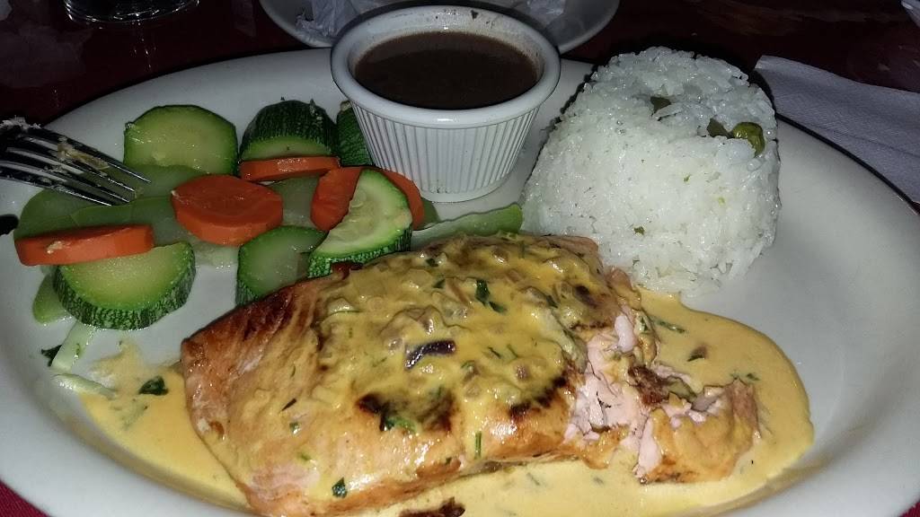 El Puente De Oro Restaurant | restaurant | 11123 Veirs Mill Rd Suite #B, Wheaton, MD 20902, USA | 3019423070 OR +1 301-942-3070