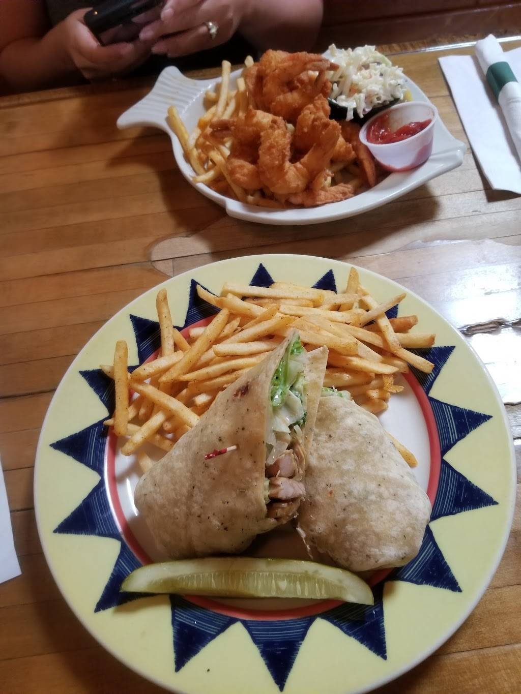 MoonCricket Grille | restaurant | 14 W Plant St, Winter Garden, FL 34787, USA | 4079055325 OR +1 407-905-5325