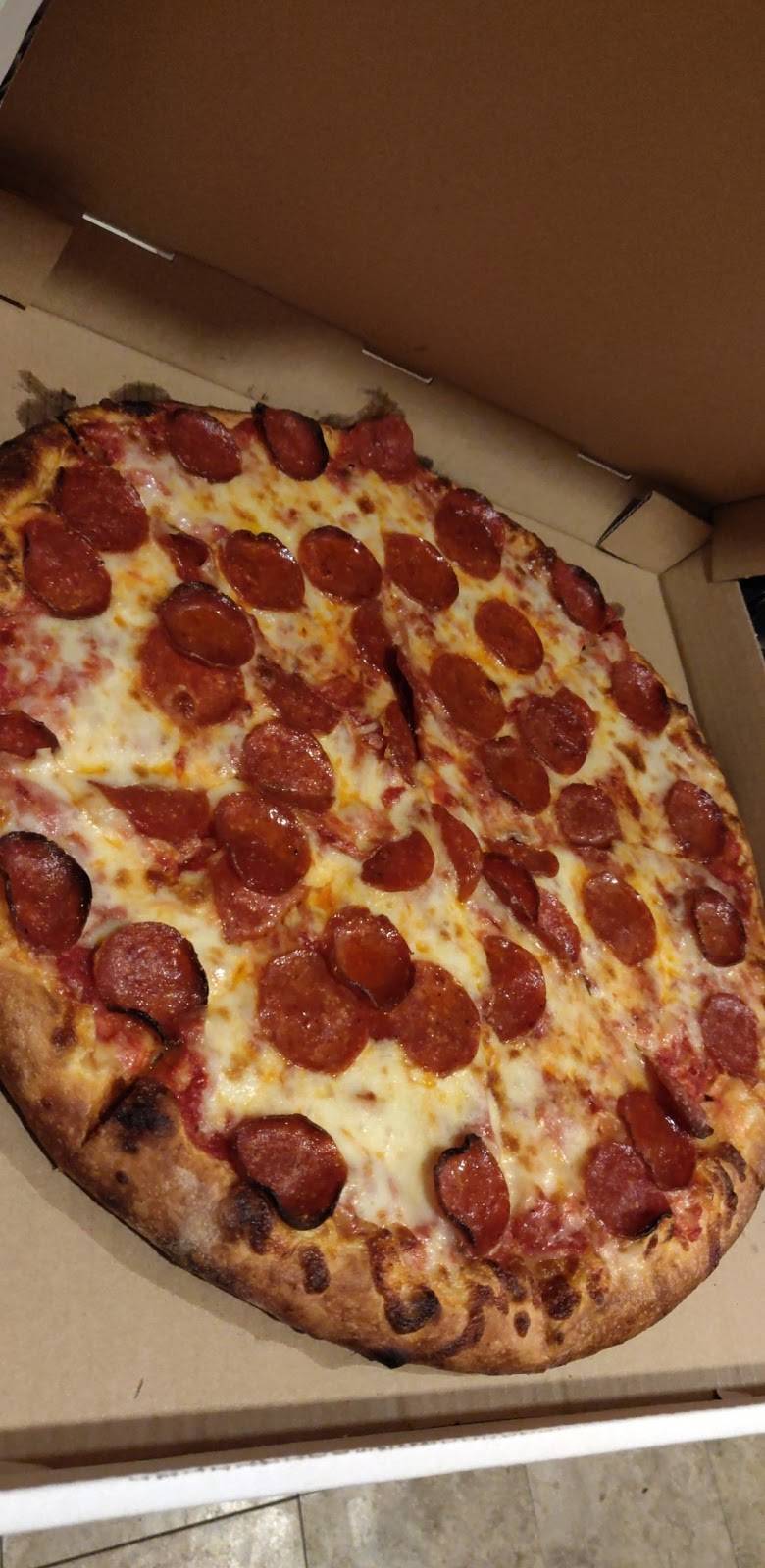 Marvins Pizza Place and Mexican Food | restaurant | 2202 S Santa Fe Ave, Vista, CA 92084, USA | 7607279496 OR +1 760-727-9496