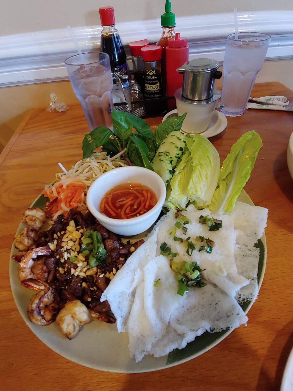Pho Far East | restaurant | 4011 Capital Blvd, Raleigh, NC 27604, USA | 9198768621 OR +1 919-876-8621