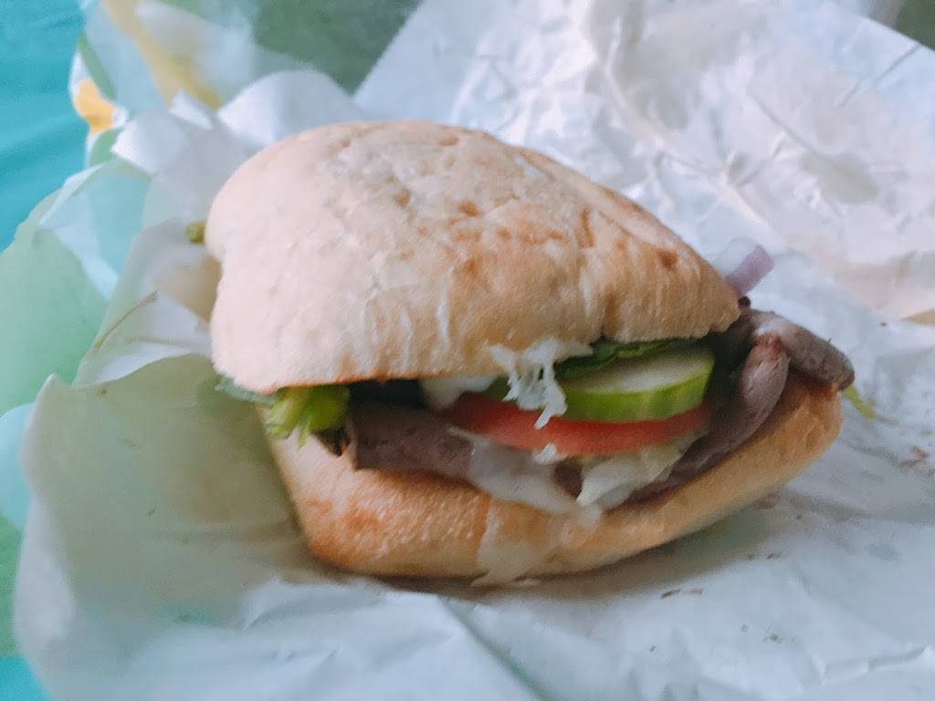 Subway | restaurant | 1225 Wonderland Rd N, London, ON N6G 2V9, Canada | 5194734567 OR +1 519-473-4567