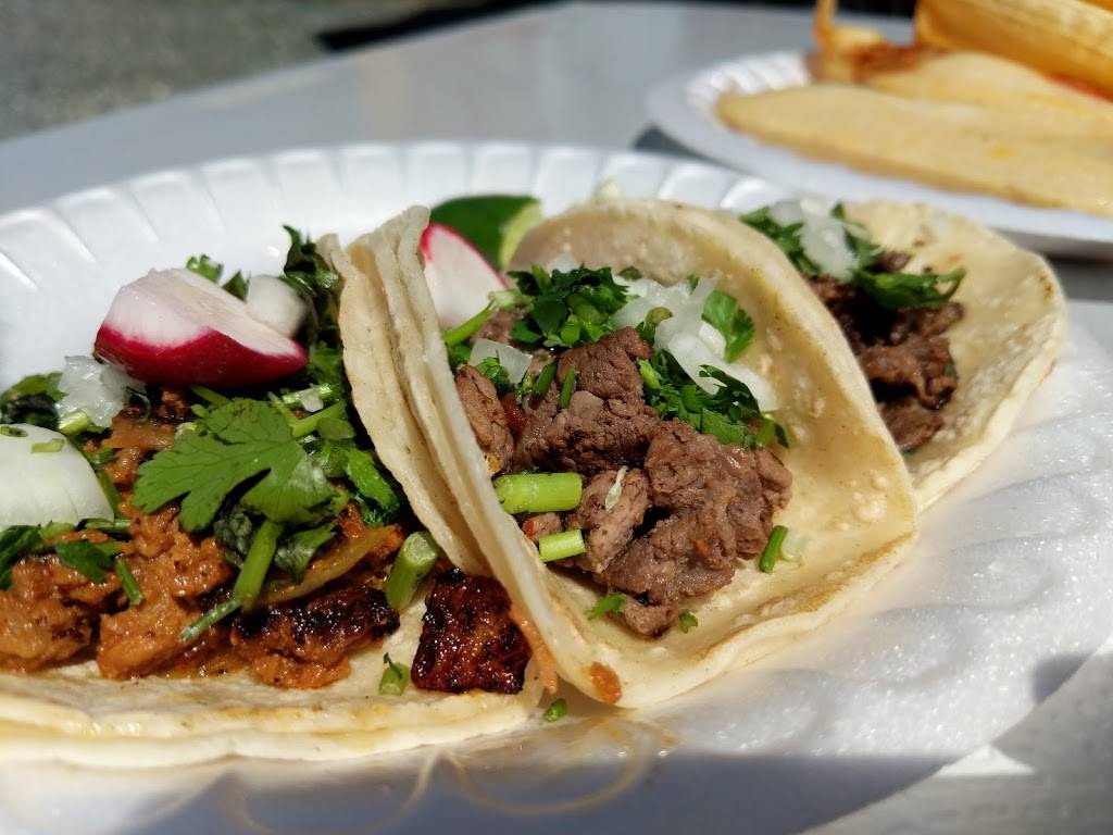 El Tapatio Taco Truck | restaurant | 4100-4124, Strider Loop Rd, Bellingham, WA 98226, USA | 3604108295 OR +1 360-410-8295