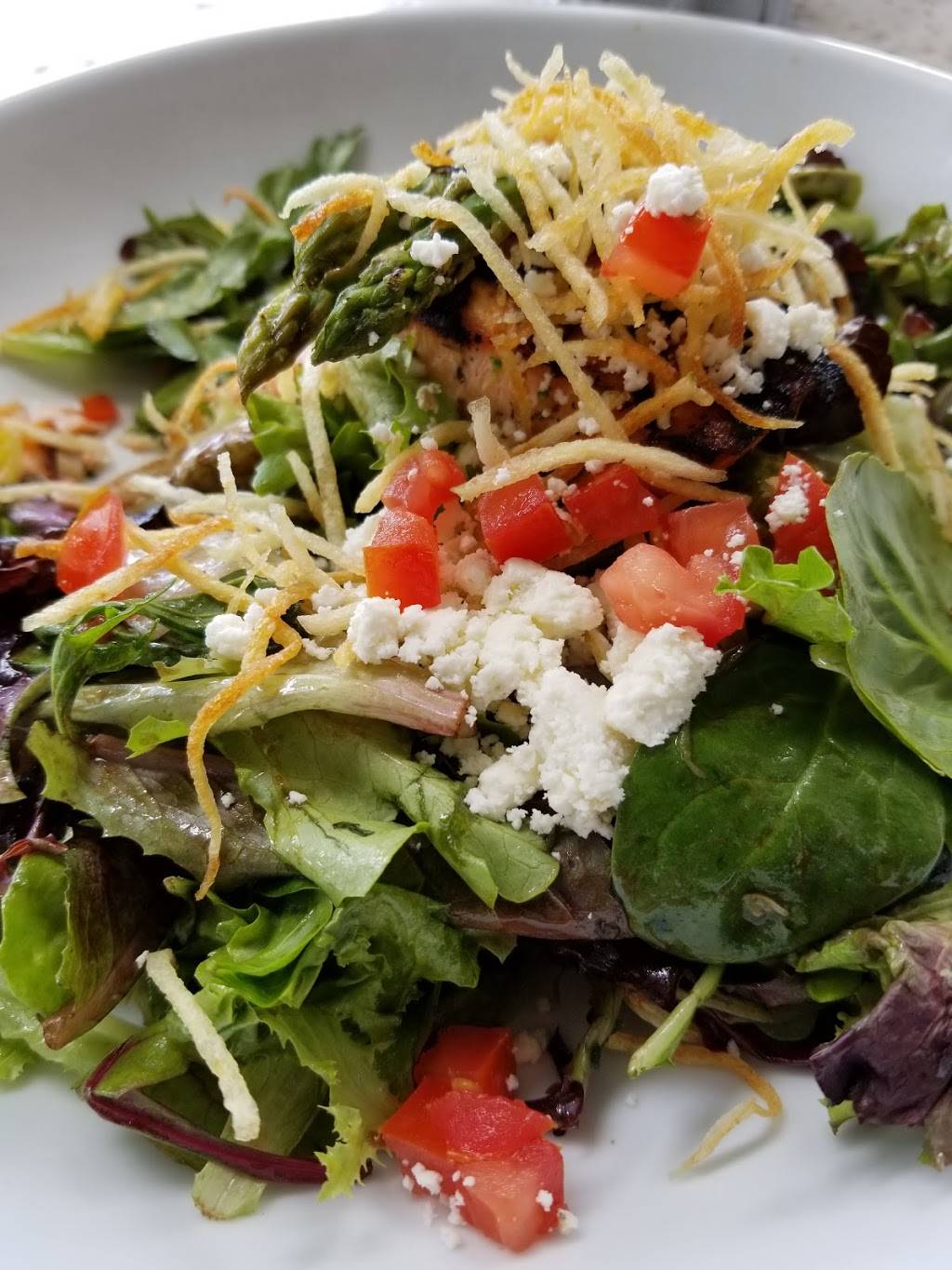 BRIO | restaurant | 7 Backus Ave, Danbury, CT 06810, USA | 2037300100 OR +1 203-730-0100