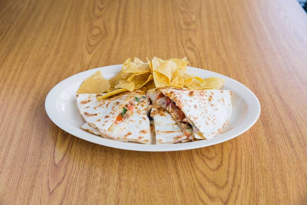 Una Mas Mexican Grill San Jose - 1st St | restaurant | 2559 N 1st St, San Jose, CA 95131, USA | 4089438226 OR +1 408-943-8226