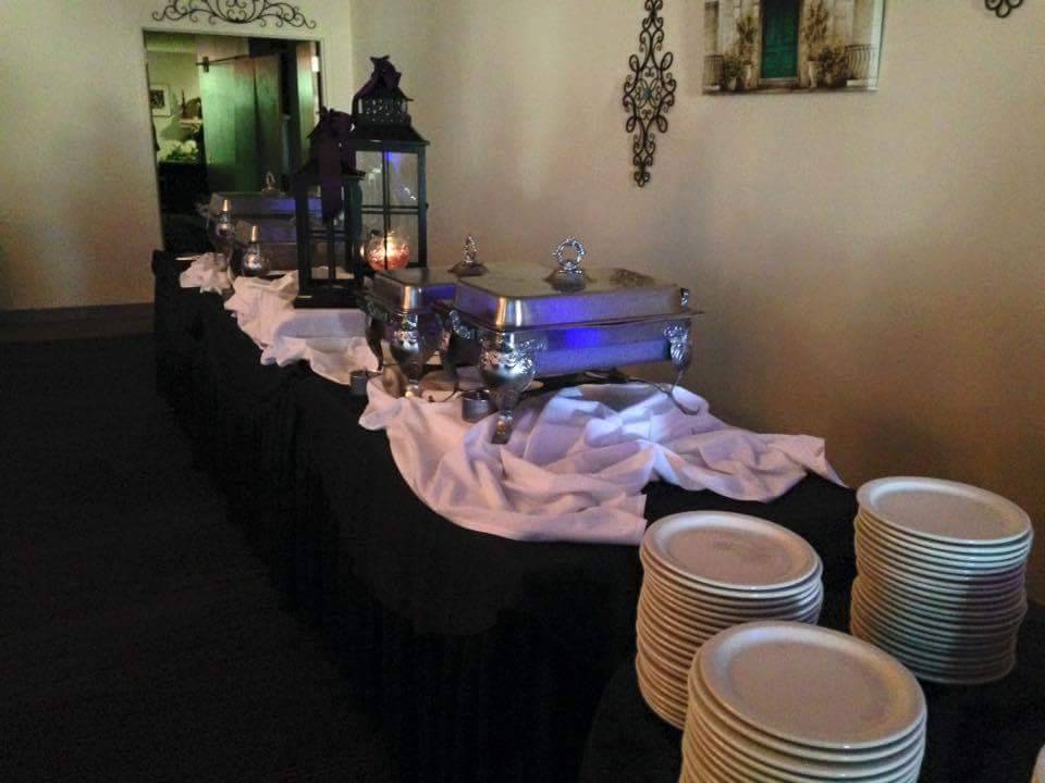 Whitlows Royal Room | restaurant | 4610 Airline Rd, Muskegon, MI 49441, USA | 2317399061 OR +1 231-739-9061