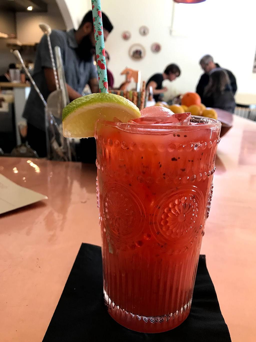 Cielo Rojo Restaurante | restaurant | 7056 Carroll Ave, Takoma Park, MD 20912, USA | 3017550833 OR +1 301-755-0833