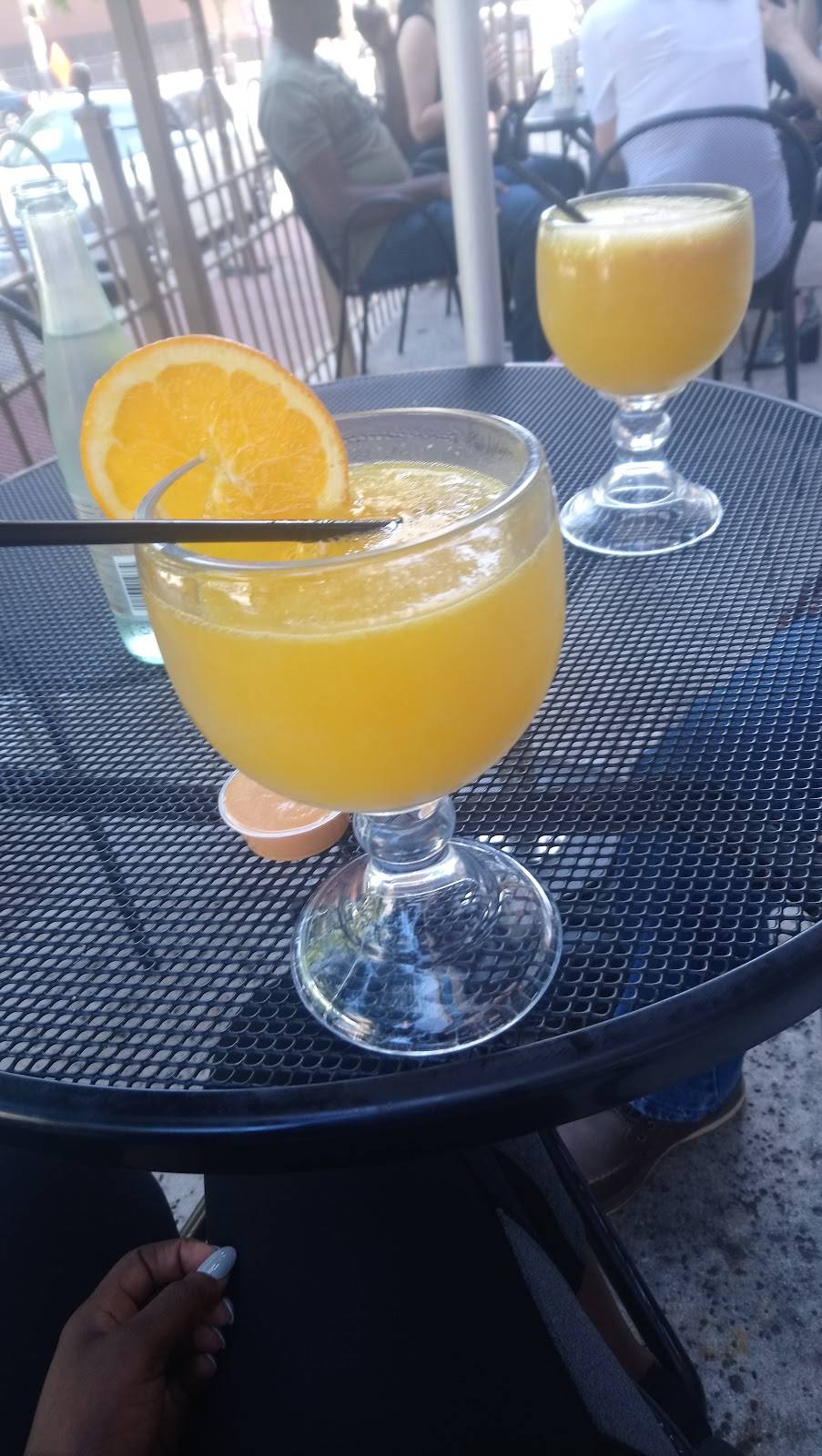 Cantina Laredo | restaurant | 530 Throckmorton St, Fort Worth, TX 76102, USA | 8178100773 OR +1 817-810-0773