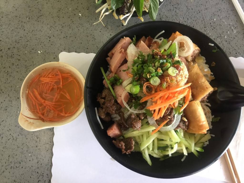 Nha Trang Kitchen Restaurant | restaurant | 120 N San Gabriel Blvd, San Gabriel, CA 91775, USA | 6262922228 OR +1 626-292-2228