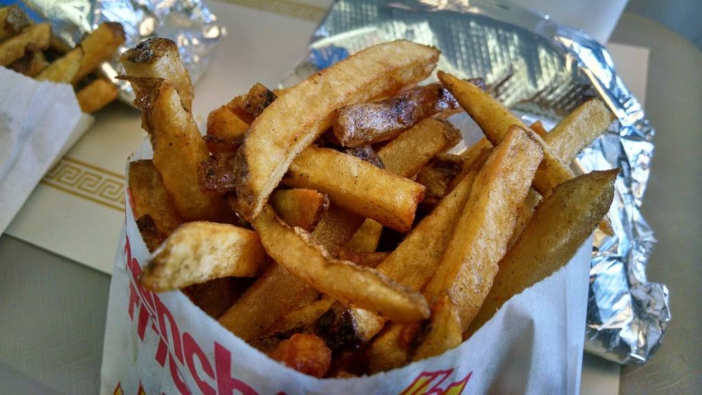 The Gyro Shoppe | meal delivery | 2061 W Henderson Rd, Columbus, OH 43220, USA | 6144421200 OR +1 614-442-1200